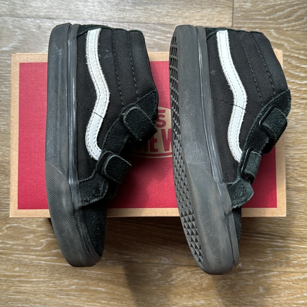 VANS Sk8-Mid Black Kids 1 US